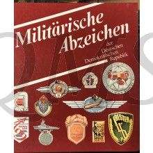 Militärische Abzeichen der Deutschen Demokratischen Republik
