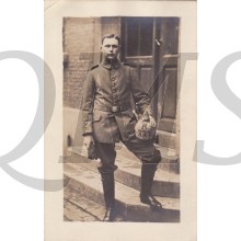 AnsichtsKarte (Mil. Postcard) soldier R237