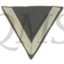 Luftwaffe Gefreiter's Armwinkel (Rank Chevron). 