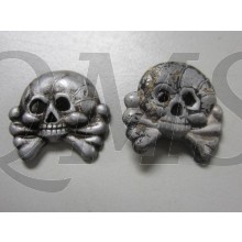 SS collar deaths heads