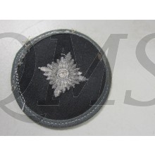 Wehrmacht (Heer) Uniform rank-patch for an 'Oberschütze'. The patch is showing one machine-embroidered star on a cotton/rayon cloth. Example in unissued condition, great to complete a 'Drillich' or reed-green jacket!