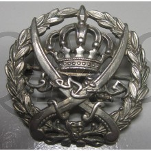 Cap badge Arab Legion  the regular army of Transjordan 1920-1956
