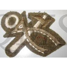 Trade badge WW2 for a smith, artificer,armourer,fitter, vehicle mechanic plus about 20 more allied trades