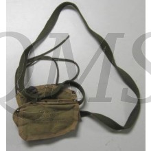 Special vest used by paratroopers and other signal troops to retain & carry a pigeon < for a max of 6 hours > as wrote inside.