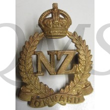 Cap badge New zealand  ONWARD