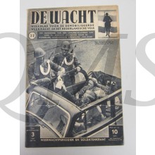 Elk weekblad nummer bestaat uit ca. 30 pagina's afm. 15,5 x 24 cm. De wacht; Weekblad voor de gemobiliseerde weermacht en het Nederlandsche volk. (legerperiodiek en soldatenkrant, later is naam veranderd in weermacht periodiek en soldatenkrant)