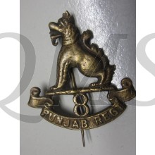 Cap badge 8 Punjab Regiment 