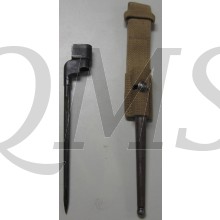 Bajonet Enfield No 4 MK II met MK II schede (Bayonet Enfield No 4 MK II with MK II scabbard)