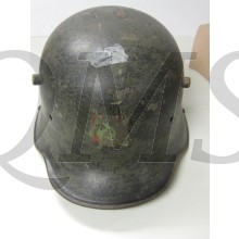 Stahlhelm M1916 (Combat helmet M1916)