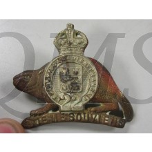 Cap badge Royal 22nd regiment