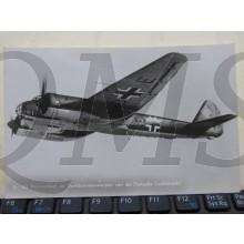 Prent briefkaart 1942 Ju- 88 Horizontaal en Duikbommenwerper van de Duitsche Luchtmacht