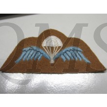 BRITISH AIRBORNE FORCES PARACHUTE WINGS PARA WINGS MOD ISSUE KHAKI/WHITE/BLUE