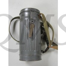 Gasmaske M34 mit M38 Blechbüchse (Gasmaske M34 & M38 Canister)