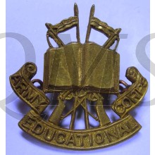 Cap badge Army Educational / Education Corps