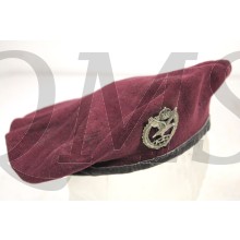 Beret maroon with Army Aircorpse badge 