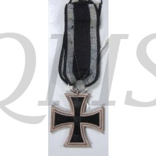 Eisernes Kreuz 1914 2. Klasse hersteller SW. (Iron Cross 1914 2nd class marked SW.)