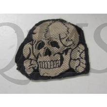Waffen-SS, 'BeVo'-woven-style cap-skull (ie. 'Totenkopf für Schiffchen o. Einheitsfeldmütze') 