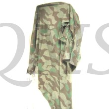 some staining, strong colours, most buttons present, some field repairs, It is made of a water repellent material called Makostoff and is imprinted with a camouflage<br />pattern which is also known as Army Splinter Pattern (Heeres Splitter Muster 31).