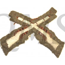 View larger Crossed Rifles (Marksman) Small White On Khaki Embroidered Army cloth trade badge