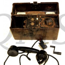 Feldfern Sprecher 33 1940 WH (F33 field telephone 1940 WH)