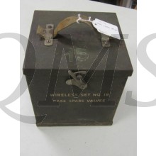 Kist No 1 lampen WS 19 (Case No 1 Spare Valves WS19)