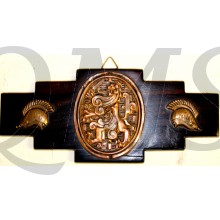 Wandbord helmplaat en genie emblemen
