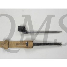 Bajonet Enfield No 4 MK II met MK III schede (Bayonet Enfield No 4 MK II with MK III scabbard)
