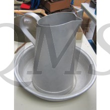 LW Stubenkanne und wasch Wanne Aluminium (LW Watercan and Bowl aluminum)