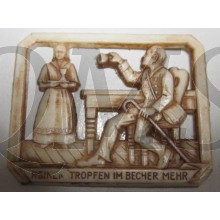 WHW Abzeichen " Kein Tropfen im Becher mehr" Kunststoffigur