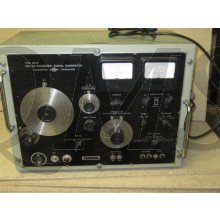 	Model: FM-AM Signal Generator MS27g - Radiometer; Copenhagen Material	Metal case Shape	Tablemodel, low profile (big size). Dimensions (WHD)	560 x 330 x 270 mm / 22 x 13 x 10.6 inch