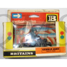 Britains Military Toys 9679 German Army Motorcycle Despatch Rider 1/32 scale MIB