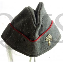 Veldmuts M1912 grove stof Grenadiers (door Andre van Duin gebruikt)