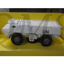 Panzer tank Saviem VAB 4x4 Army Armee Heer UN weiß bianco white, Solido in 1