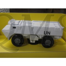 Panzer tank Saviem VAB 4x4 Army Armee Heer UN weiß bianco white, Solido in 1