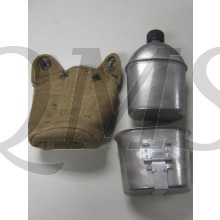 Cover M36 with canteen and cup M1936 (Veldfles met mok en hoes M1936)