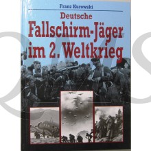 Hardcover. Quart. Edition Zeitgeschichte. 399 Seiten. Gebunden. mit zahlreichen Abbildunge