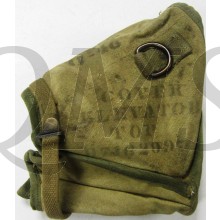 WWII Elevator top canvas case for the Browning M2 machine gun. For condition see photos. Size: 9" x 10"