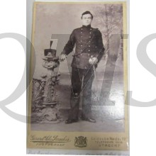 Foto Milicien Kannonier Piet Boschoorn studio portret, 1 reg veldartillerie