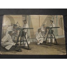 Prent briefkaart 1905 Exercitie met kanonnen van 3,7 cm