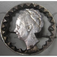 Zilveren broche , uitgezaagde gulden, anti duits