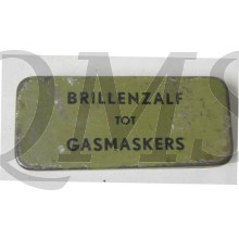 blikje brillenzalf tot gasmasker