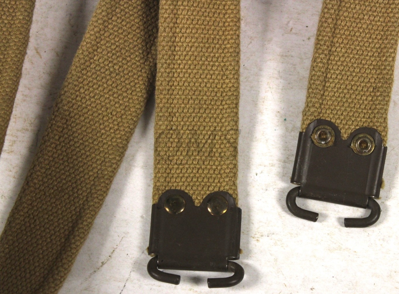 thumbnail image 2 of WWII BRITISH WEB CARRY CASE For The SMLE Lee-Enfield Rifle - Repro 2 of 13