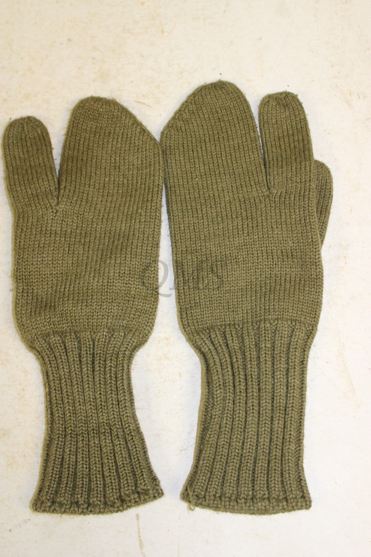 British wool trigger finger gloves/mittens WW2