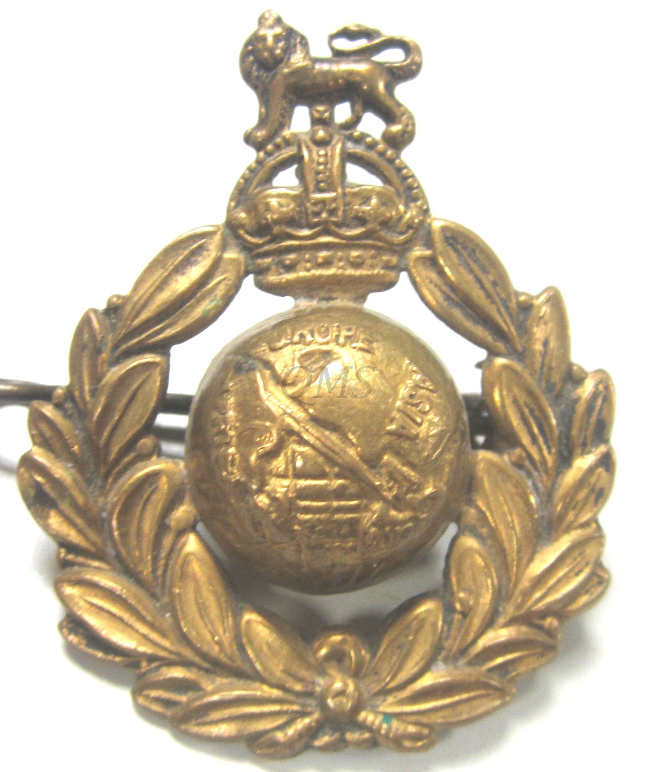 Cap badge Royal marines WW2