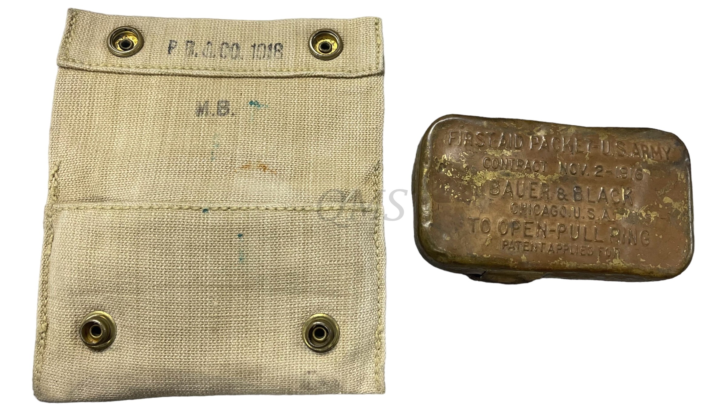WWI US Army M1910 First aid pouch with tin (M1910 verbandsblik met tas)