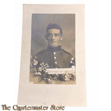 Studio Photo Deutsche Soldat  in uniform mit EK2 erinnerung an den Weltkrieg