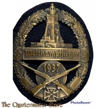 Kyffhäuserbund Wettkampfsieger Abzeichen 1937" Leichtmetall bronziert auf dunkelblauem Filz