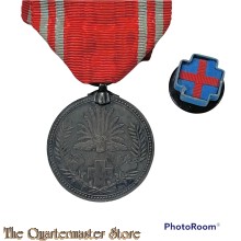 Japan -  Red Cross Men’s Membership Medal with reverse badge