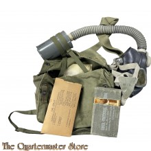 M6 Lightweight Service gasmask with bag