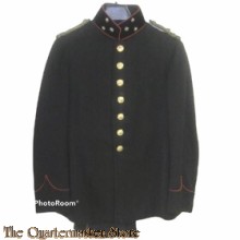 Tuniek met broek gekleed tenue Kapitein der Artillerie 1912-1940 (Dress tunic with trousers Captain Artillery 1912-1940)